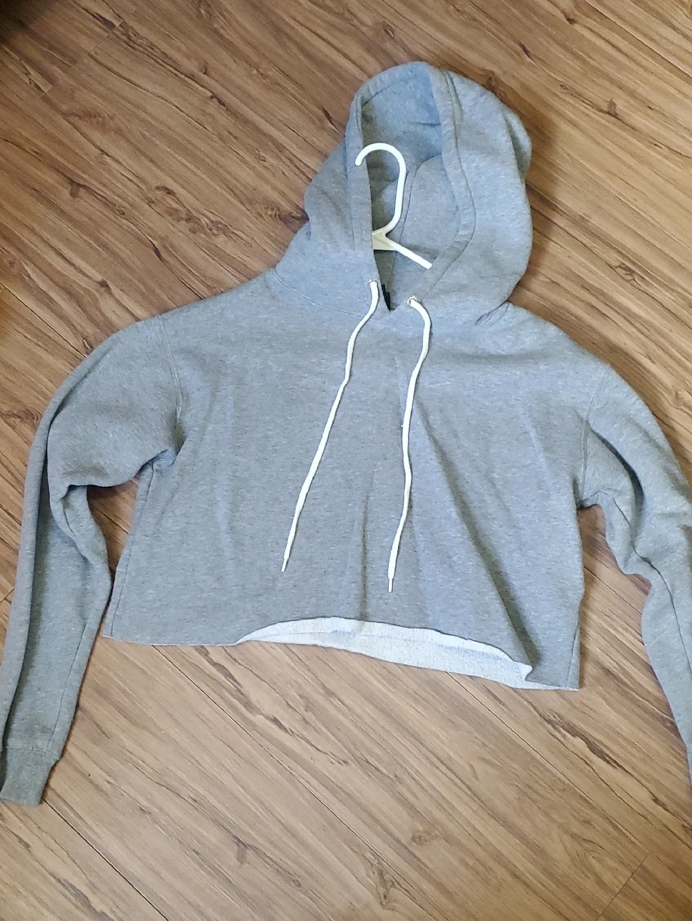 wild fable Light Gray Cropped Hoodie with Drawstring - Picture 1 of 4